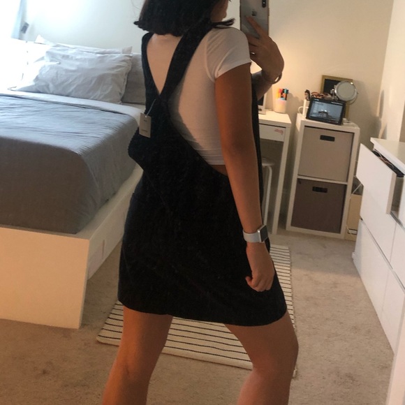 Black velvet jumper dress - Never been used! - Picture 3 of 3